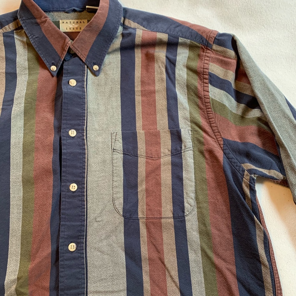 Multicolored Vertical Stripes Men’s Button Down L